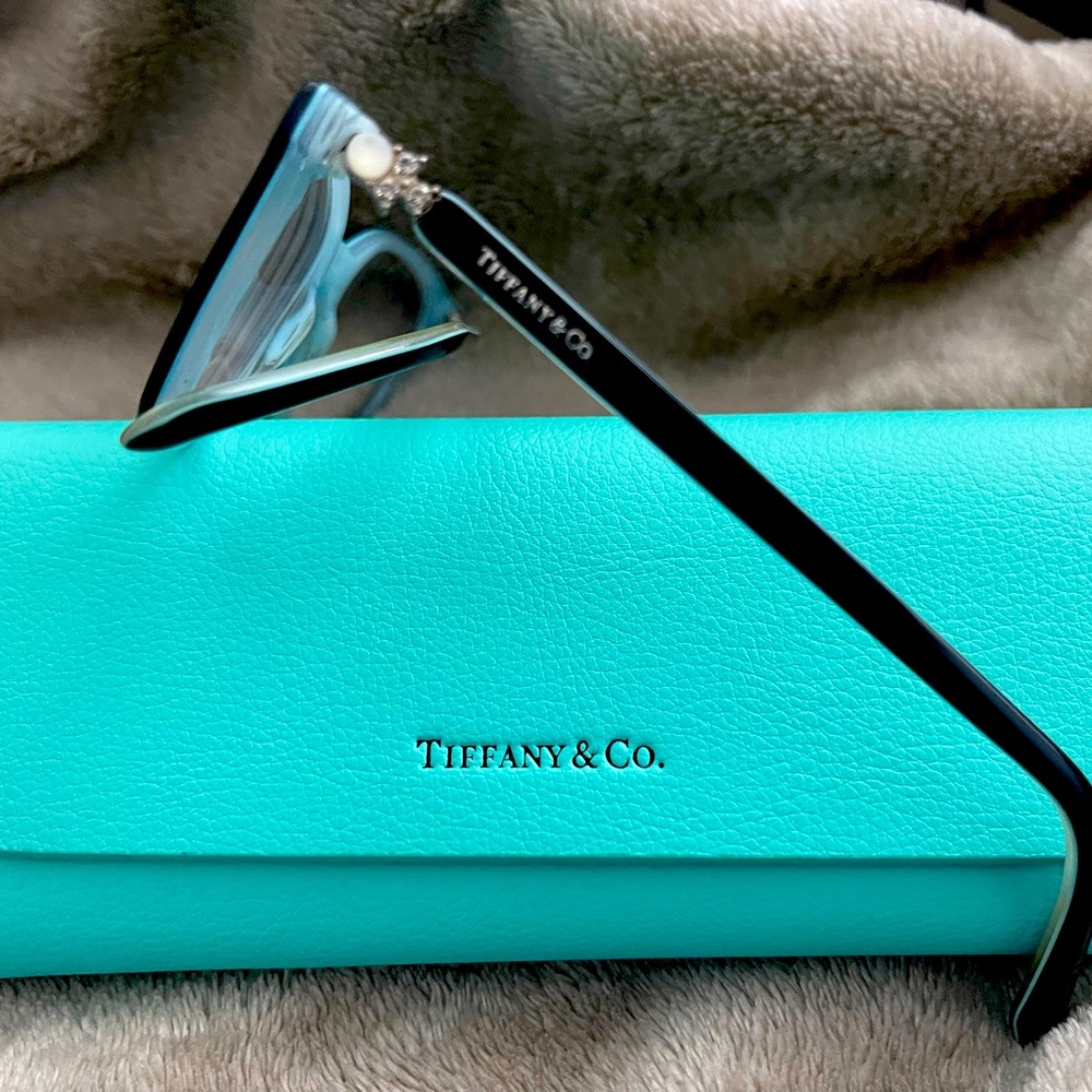 Tiffany& Co cat eye eyeglasses